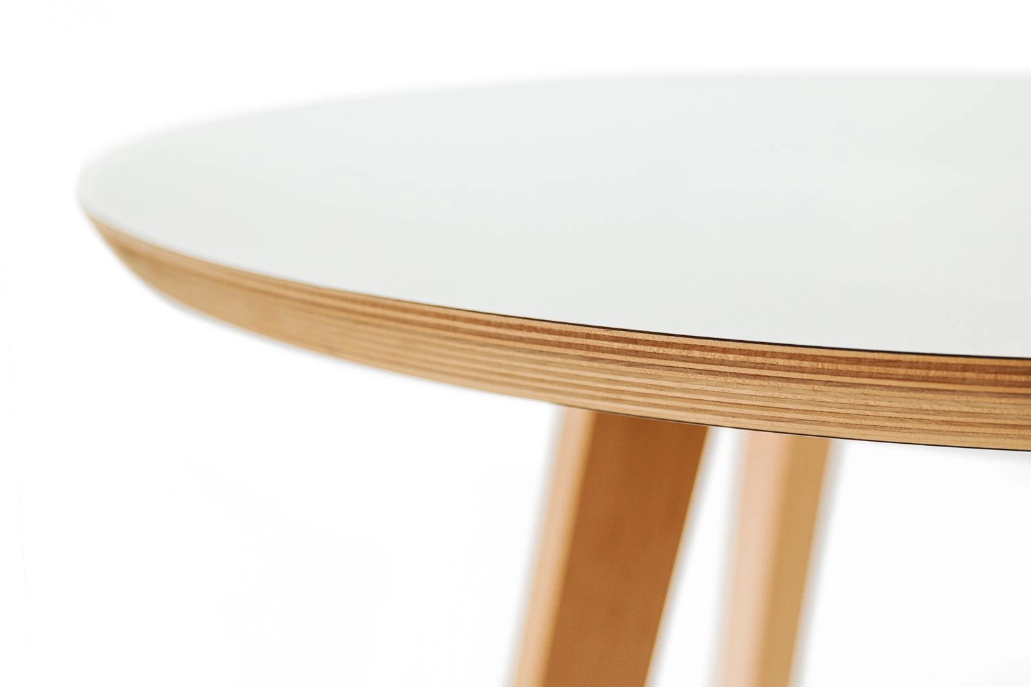 Dining round beech 80 - stół okrągły 80 cm z drewnianymi nogami - Stół Laminowany Okrągły Bukowe Nogi | RetroCegła