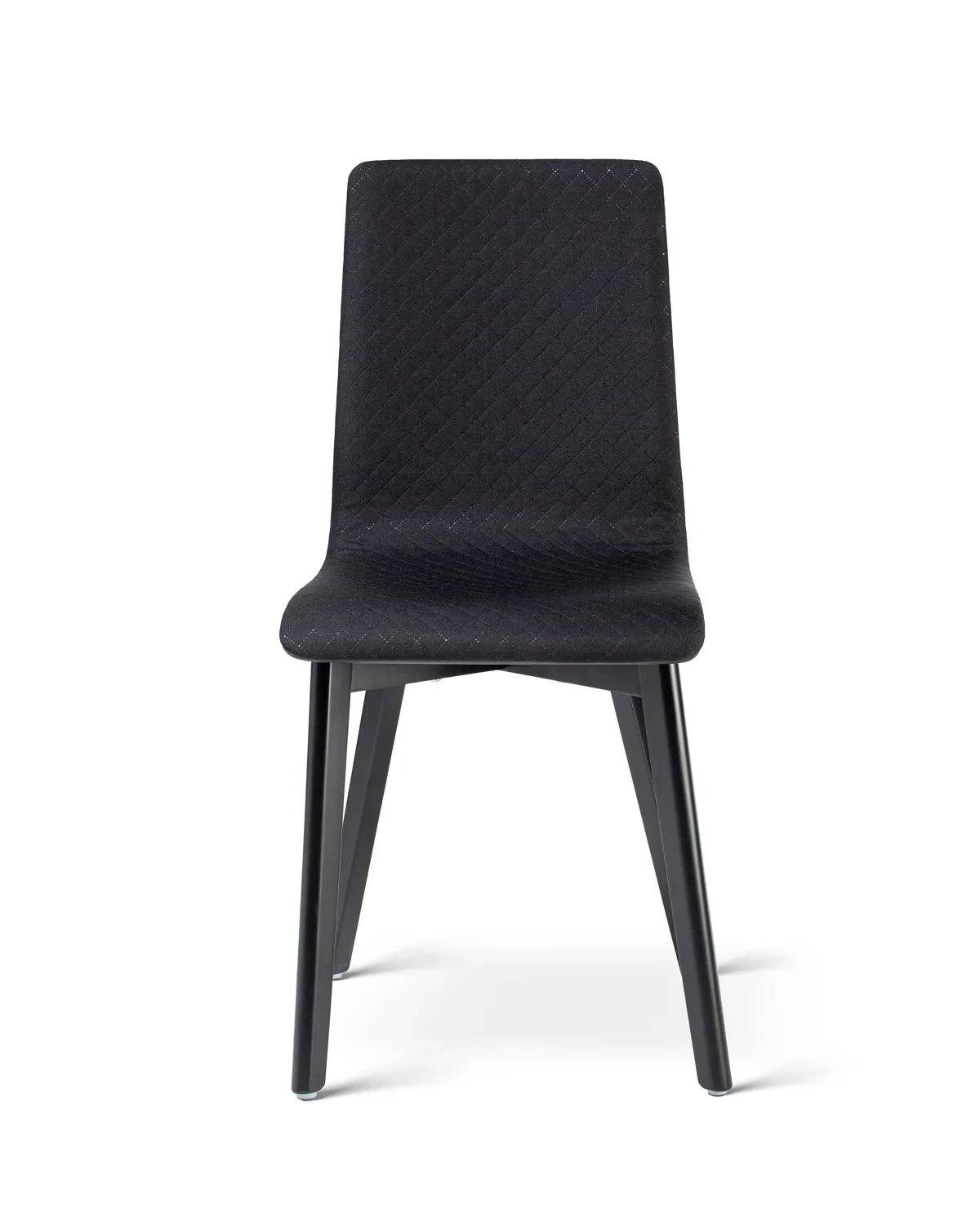 Luka softbeech black quilt - krzesło tapicerowane pikowane z bukową ramą - detal materiału i wykończenia | RetroCegła